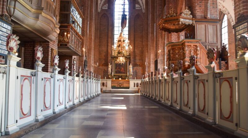 helsingör sankta maria kyrka interiör